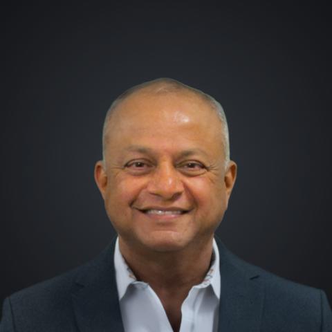 Derek Lobo